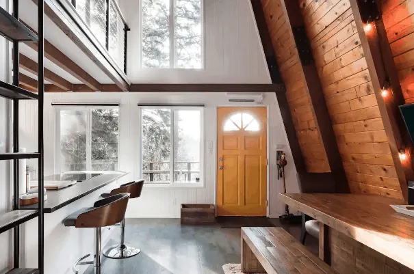 Airbnb Plus cabin rental Oregon