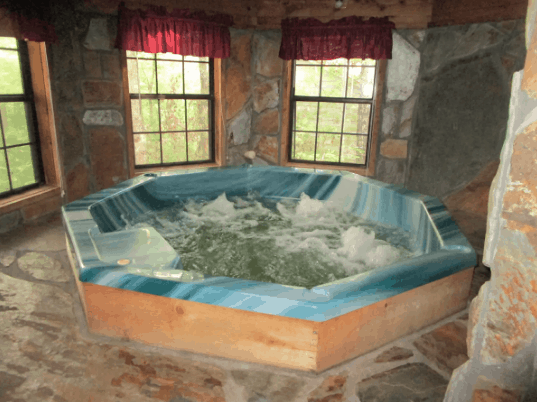 Indoor hot tub in Airbnb Blue Ridge