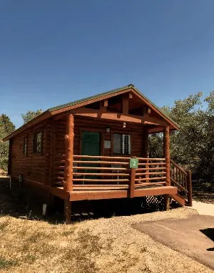 Log cabin for rent on Airbnb in Utah