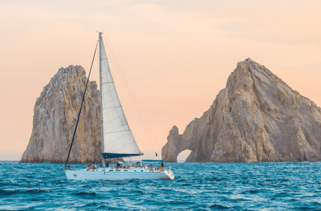 10 Amazing Cabo San Lucas Sunset Cruises To Book Now
