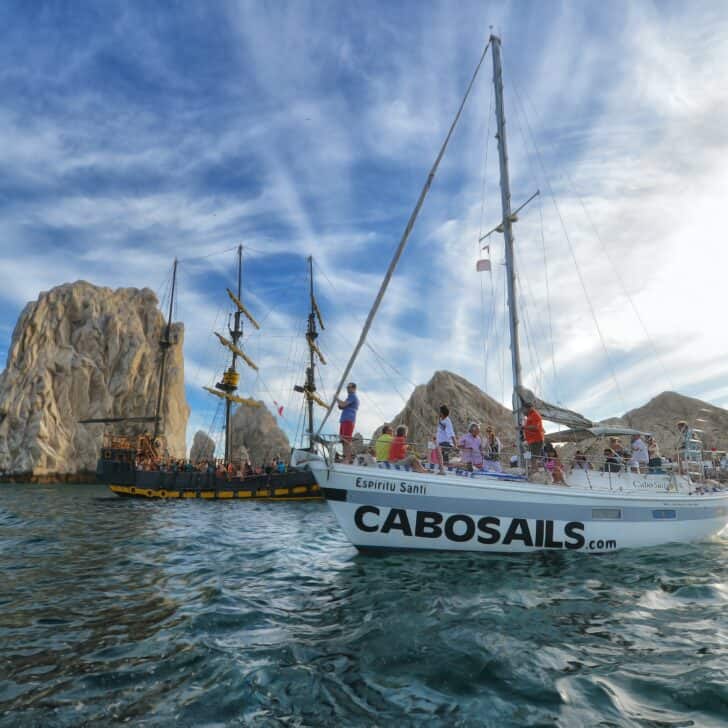 8 of the Best Glass Bottom Boats in Cabo