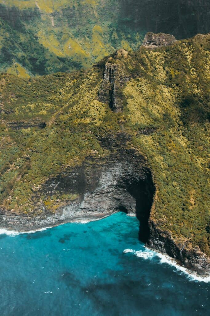 Hawaiian cave tours